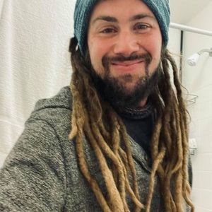 Meet your Posher, Stock